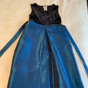 Vintage-like girls dress